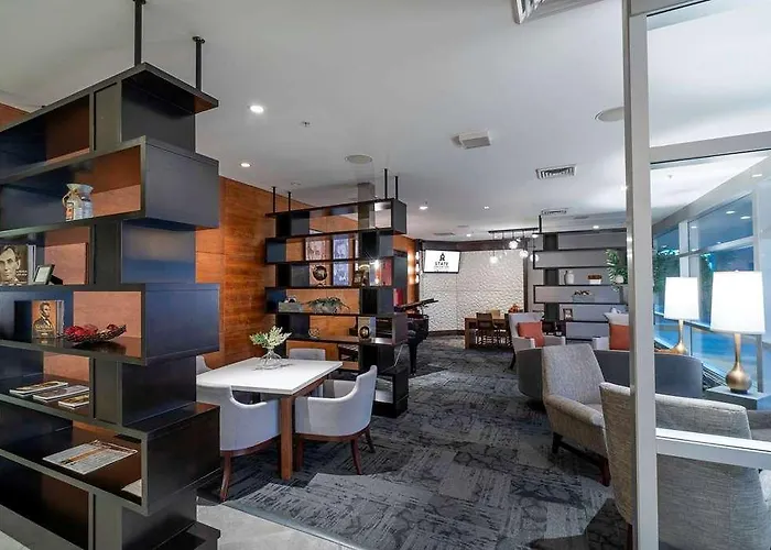 State House Inn, Trademark Collection By Wyndham 3* Springfield