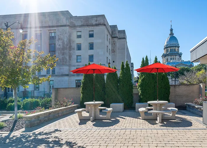 Hotel State House Inn, Trademark Collection By Wyndham Springfield