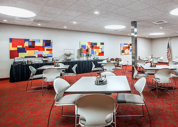 State House Inn, Trademark Collection By Wyndham 3* Springfield