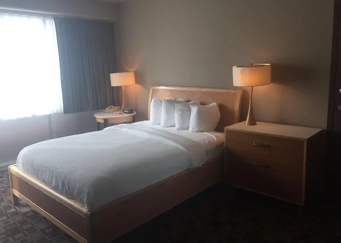 State House Inn, Trademark Collection By Wyndham Hotel